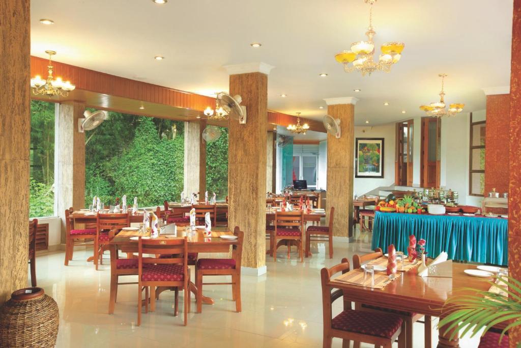 Jungle Park Resorts Thekkady Exteriör bild